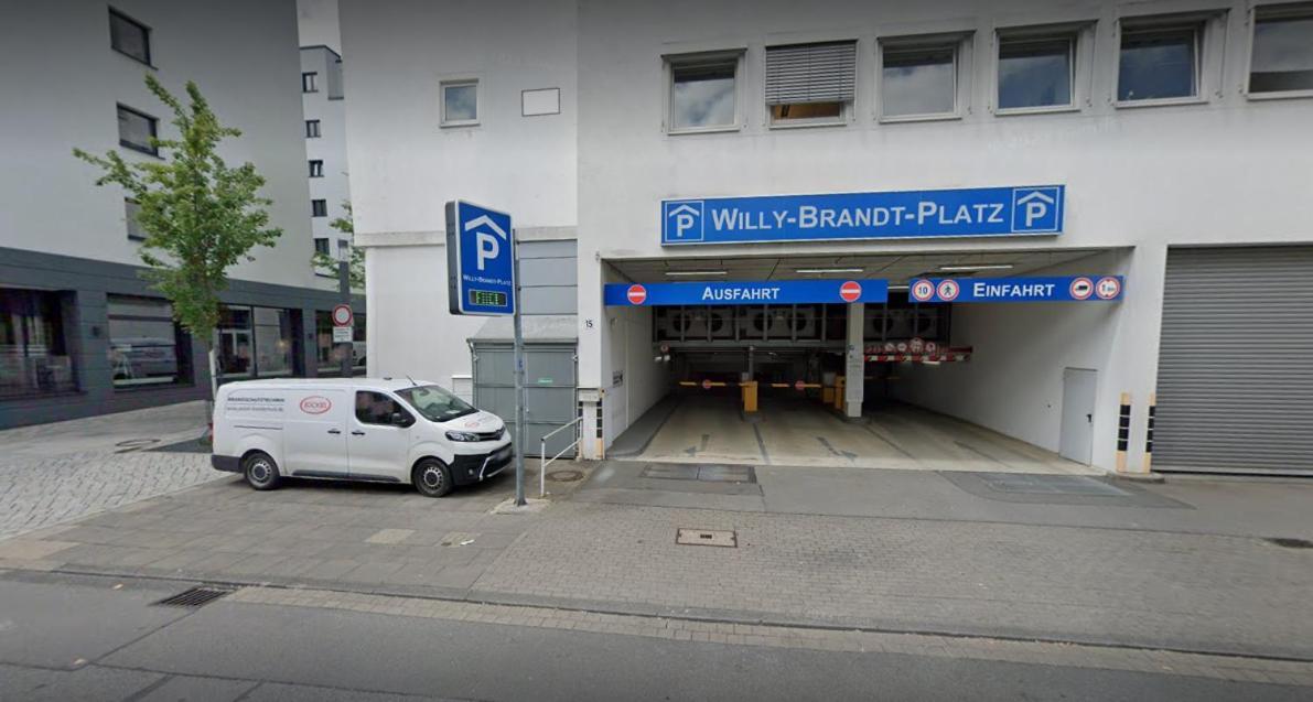 4-Schlafzimmer-Terrassensuite Oasis - Workspace Em-Apartments Deutschland Bielefeld Zewnętrze zdjęcie